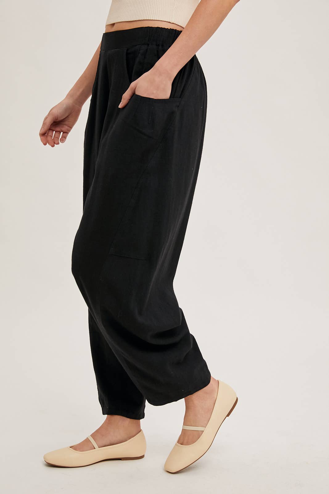 Relaxed Barrel Pants With Pockets