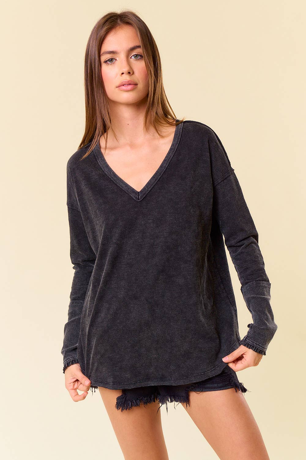 Vintage Washed V-Neck Thumb-Hole Long Sleeve Tee