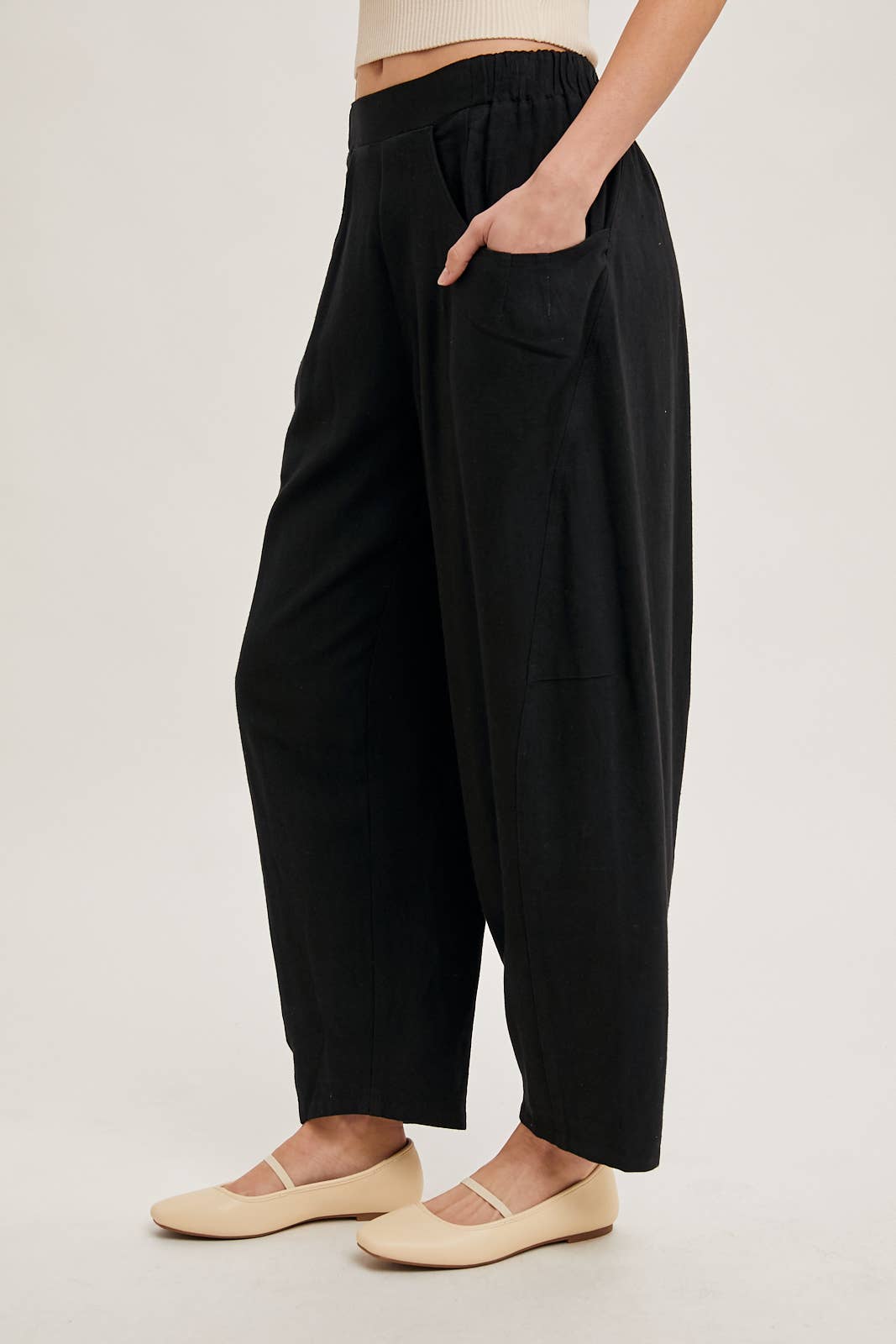 Relaxed Barrel Pants With Pockets