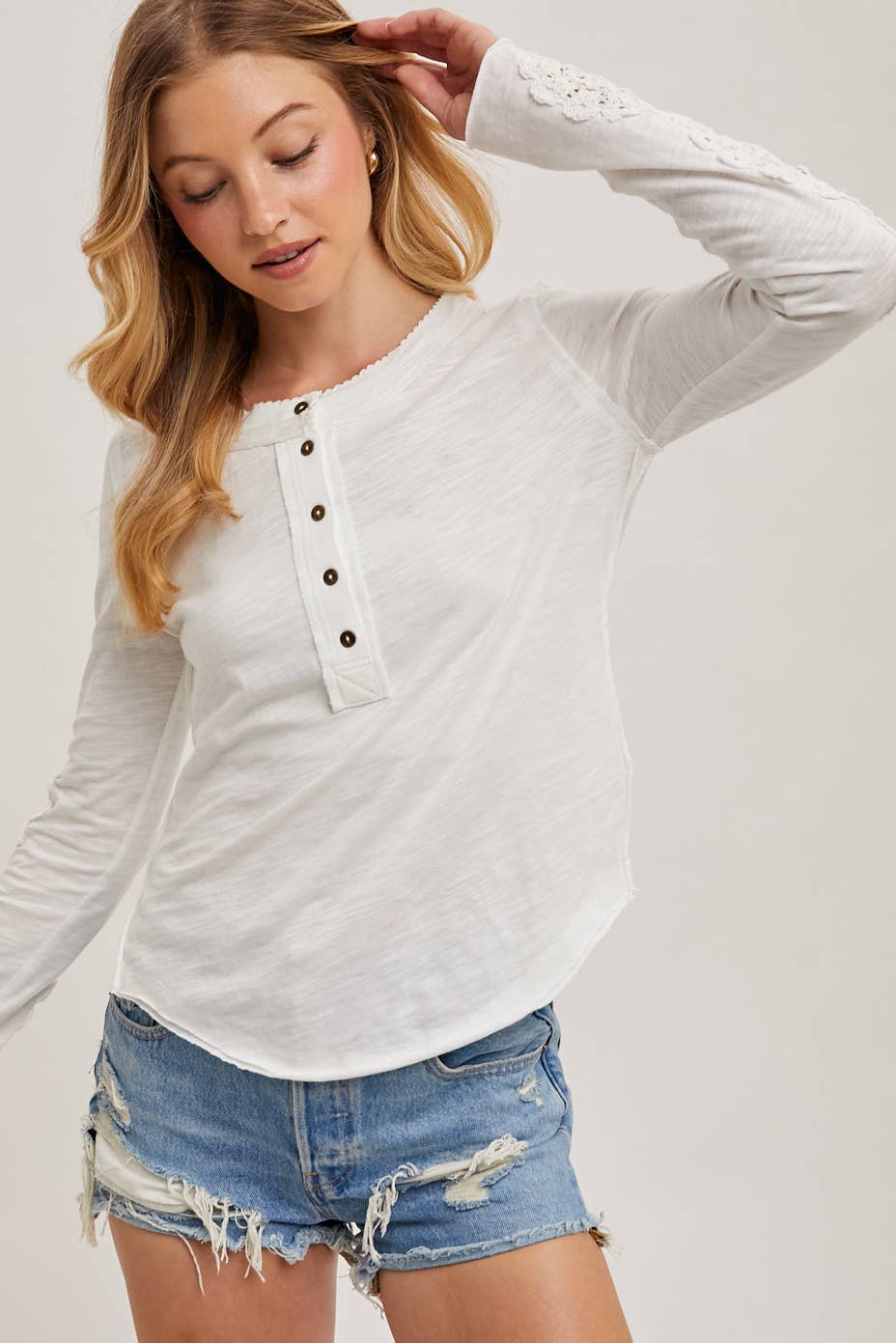 CROCHET PATCH SLEEVED HALF BUTTON ROUND NECK TOP