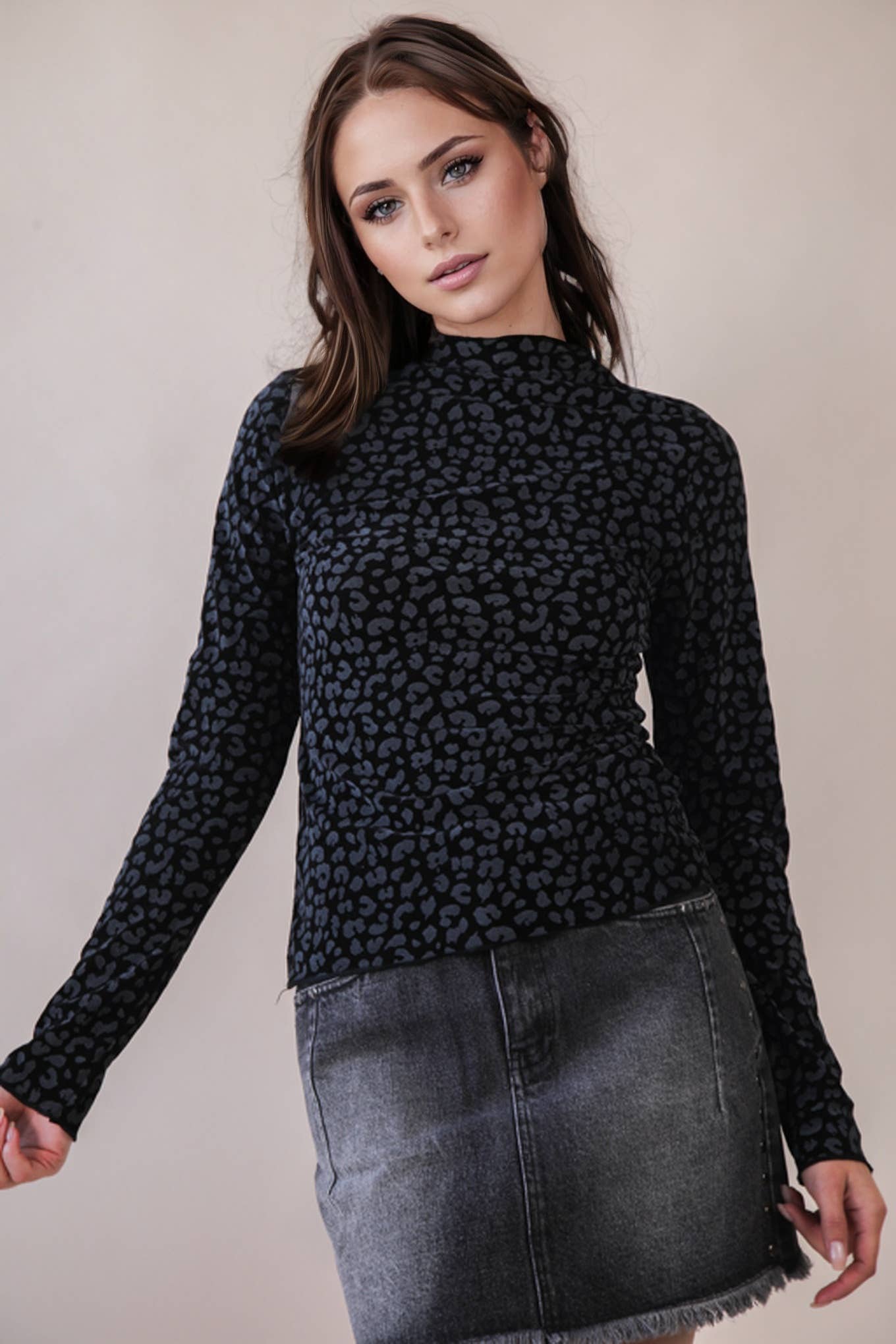 Leopard &amp; Stone Fitted Top