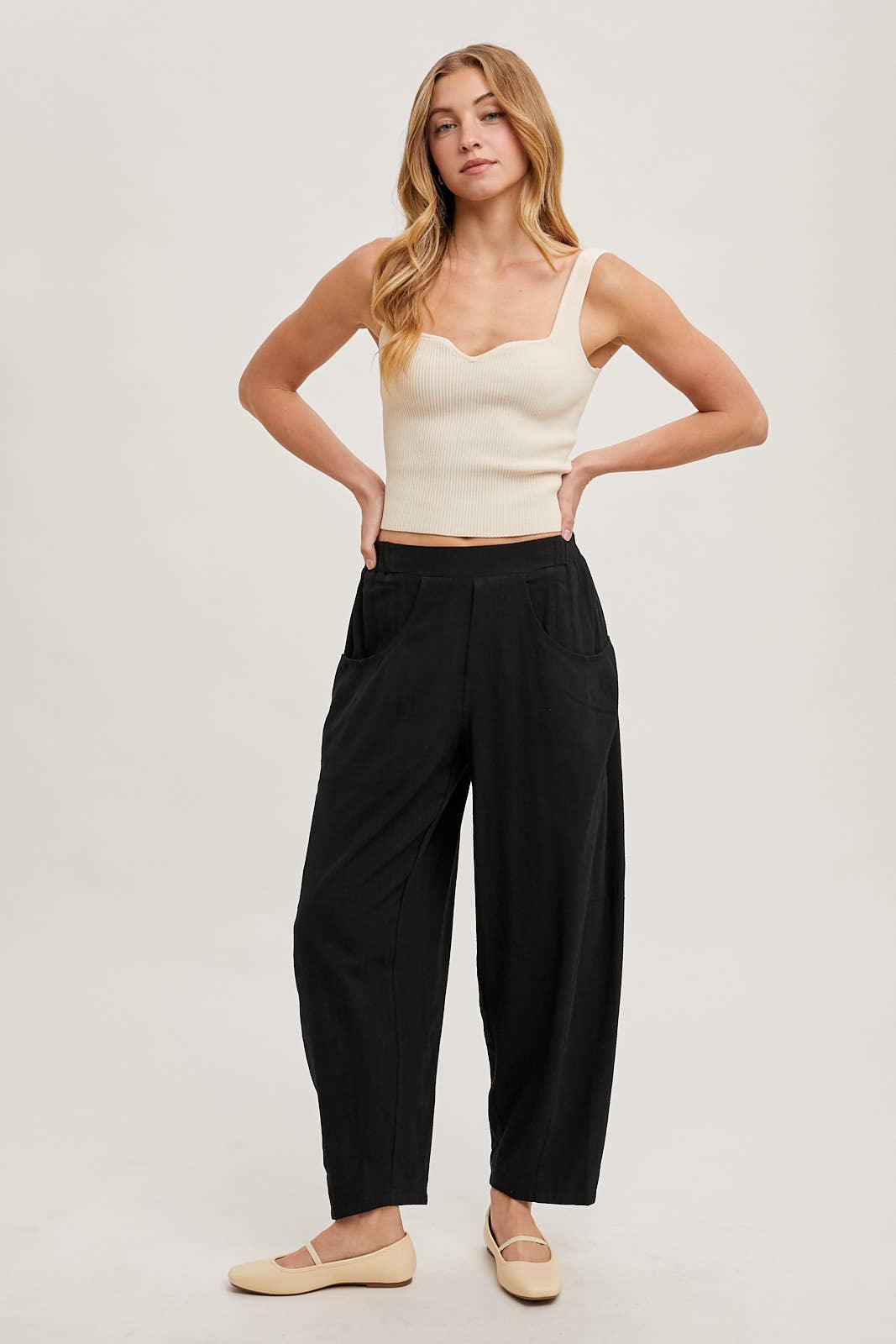 Relaxed Barrel Pants With Pockets
