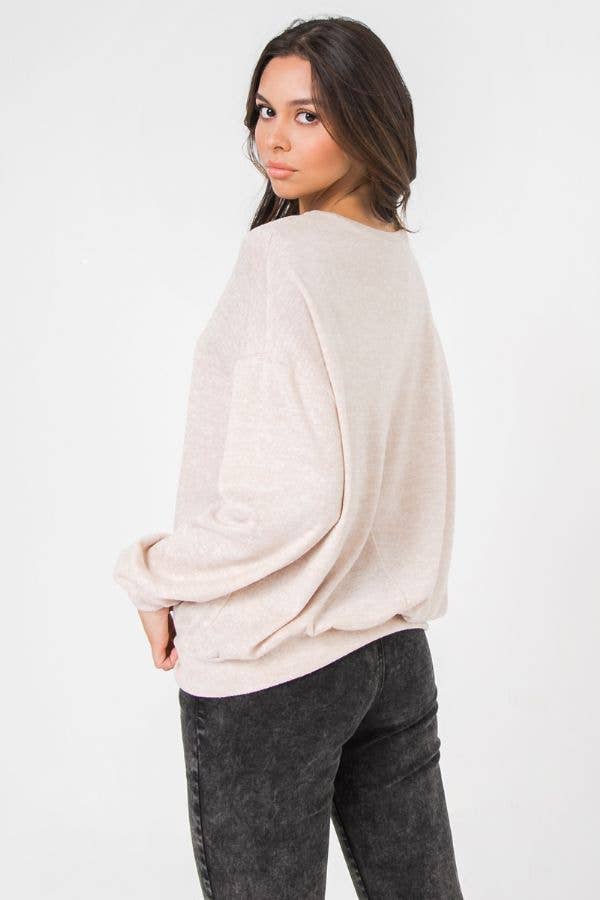 A knit top-AT2077