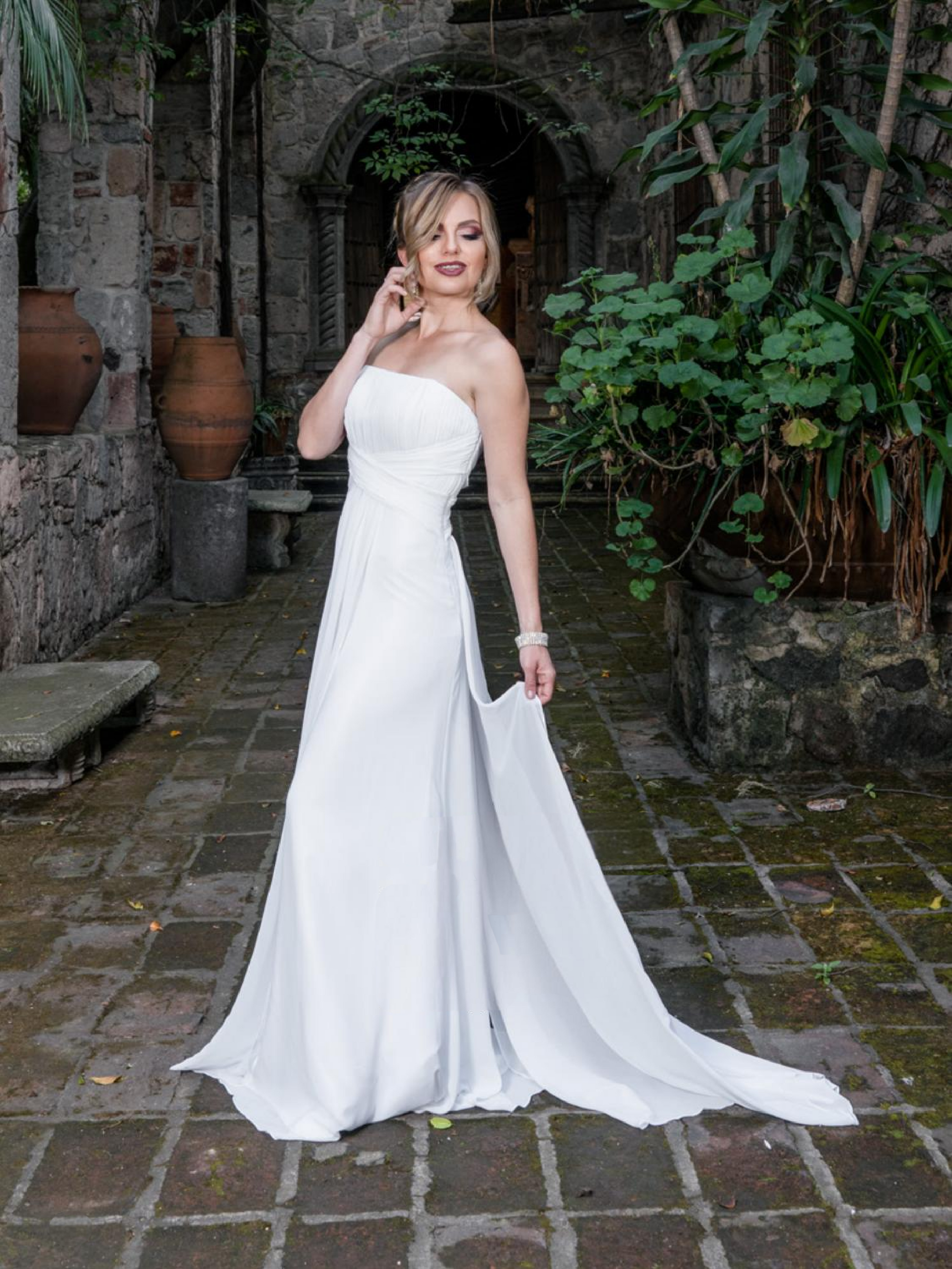 Last Dress: Eternal Grace Strapless Ivory Gown_AA219_WHITE_12