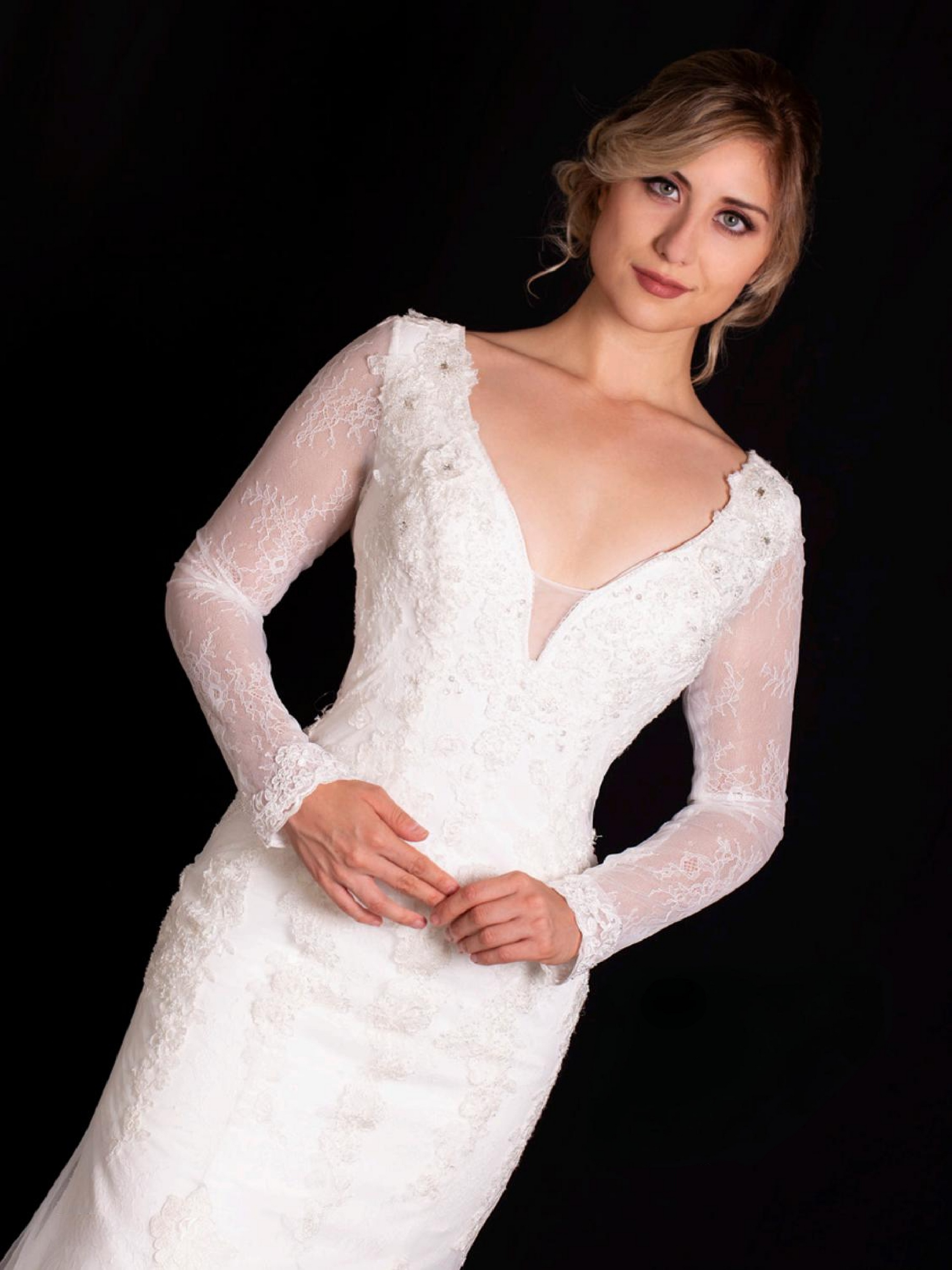 Last Dress: Veil of Versailles_AA9349_WHITE_16