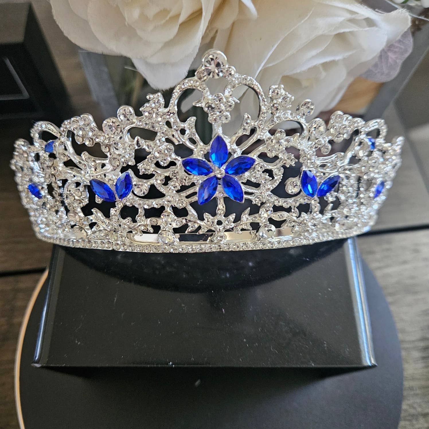(69641-104 sapphire Tiara H 2.25” W 5.5"