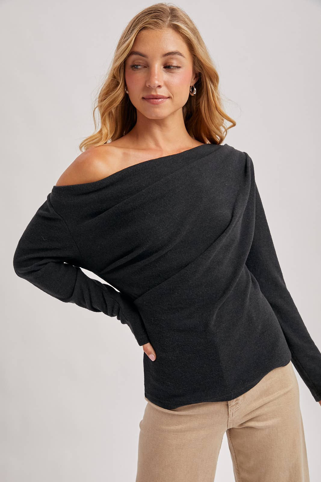 One Off Shoulder Knit Top
