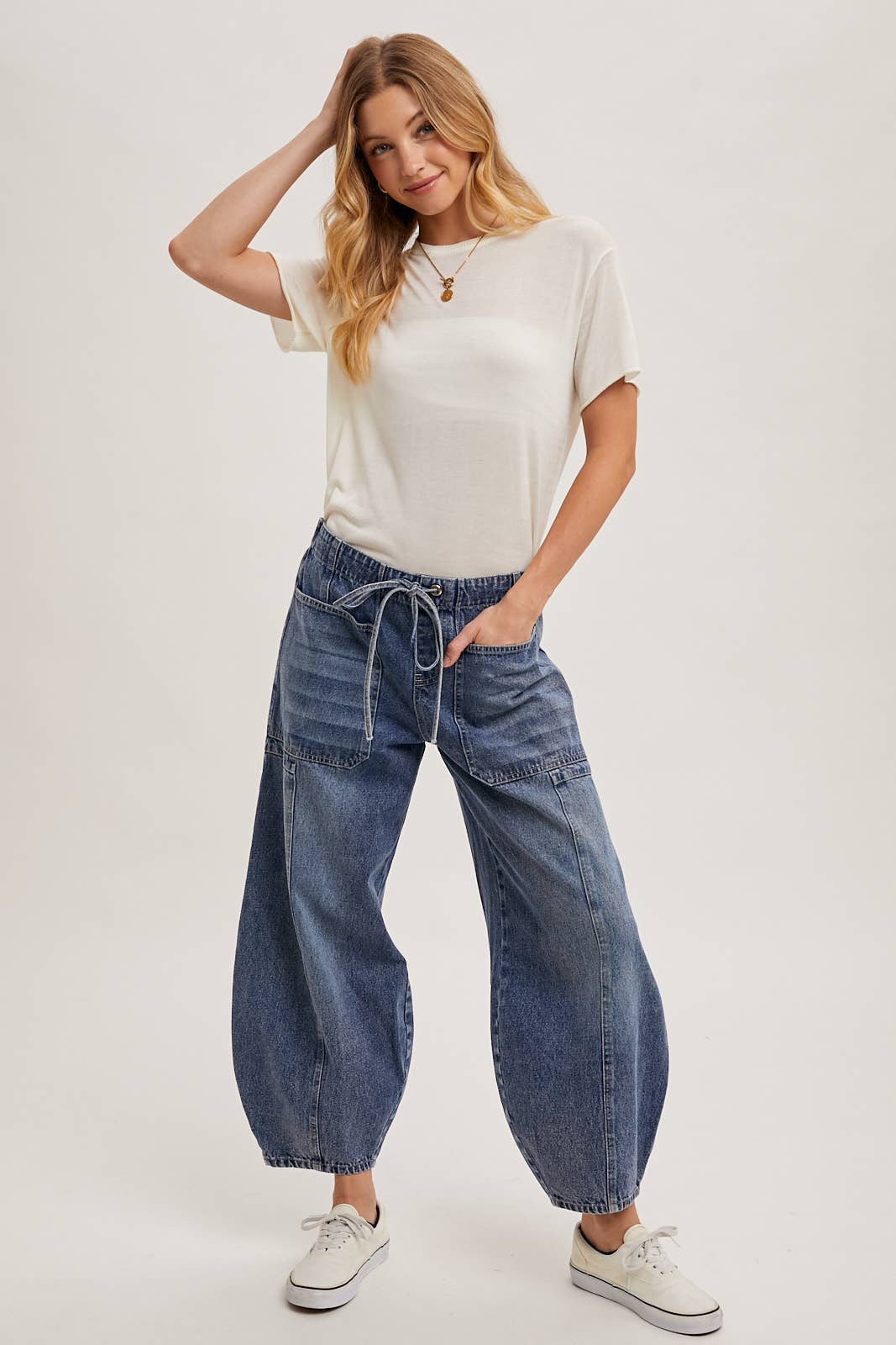 DENIM MID-WAIST DRAWSTRINGS BARREL JEANS