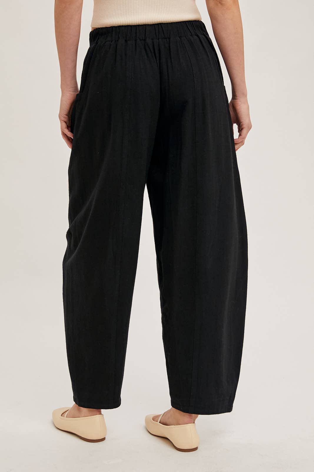 Relaxed Barrel Pants With Pockets